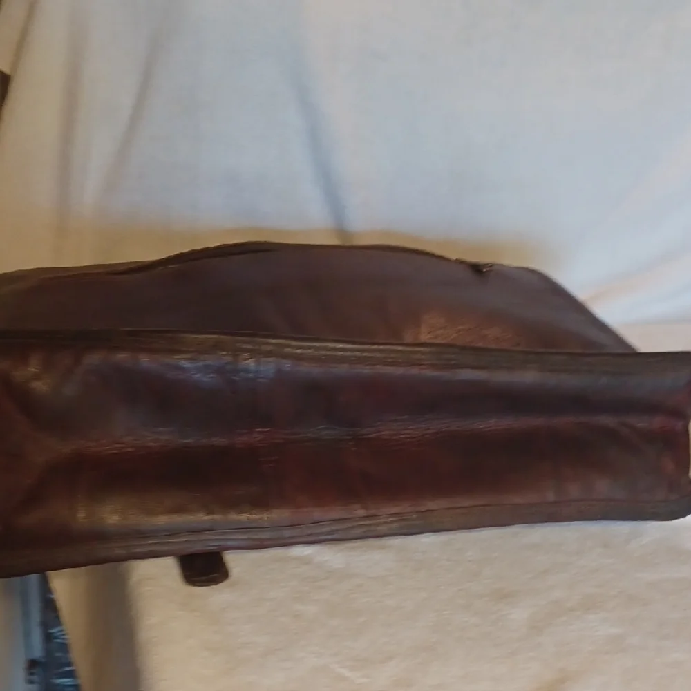 Vintage Brown Leather Messenger Bag Brief Case CUERO
